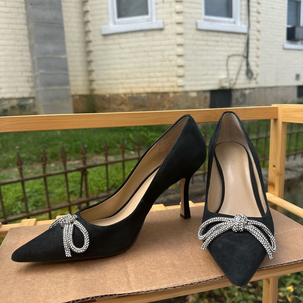 Ann Taylor Black Heels with Sparkling Bow